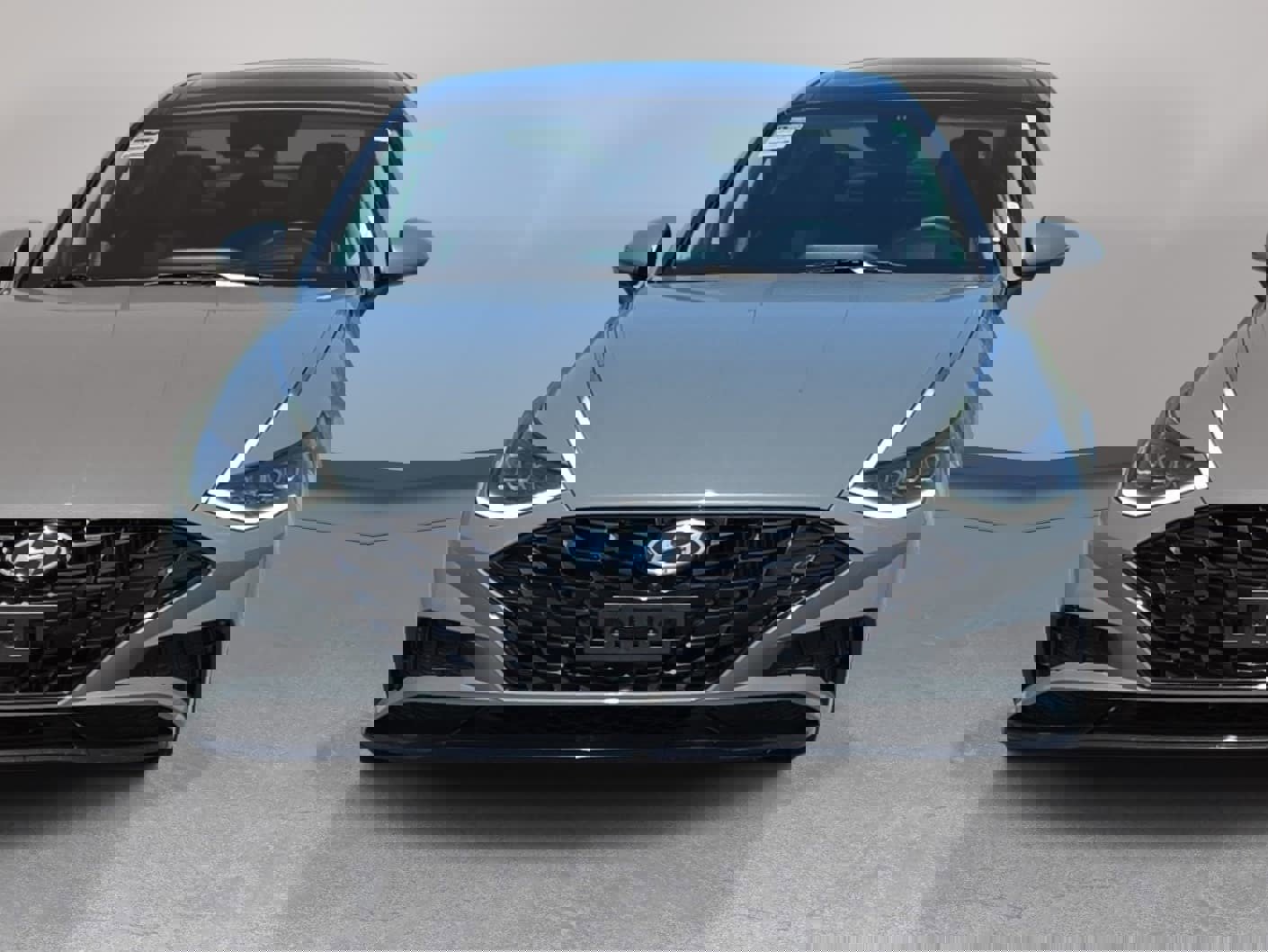 Used 2023 Hyundai Sonata Limited w/ Cargo Package image 2