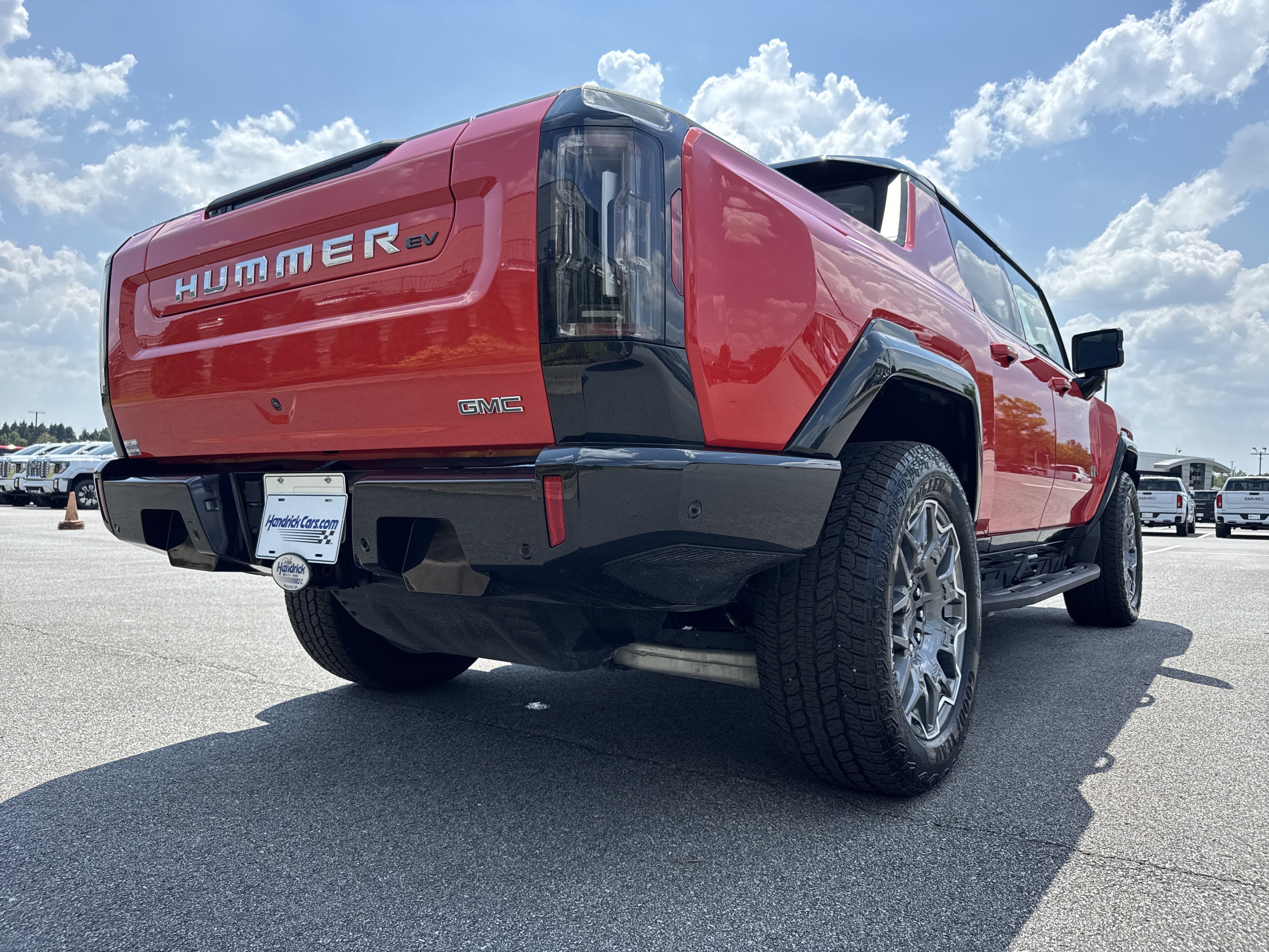 Used 2025 GMC Hummer EV 3X AWD/4WD image 10