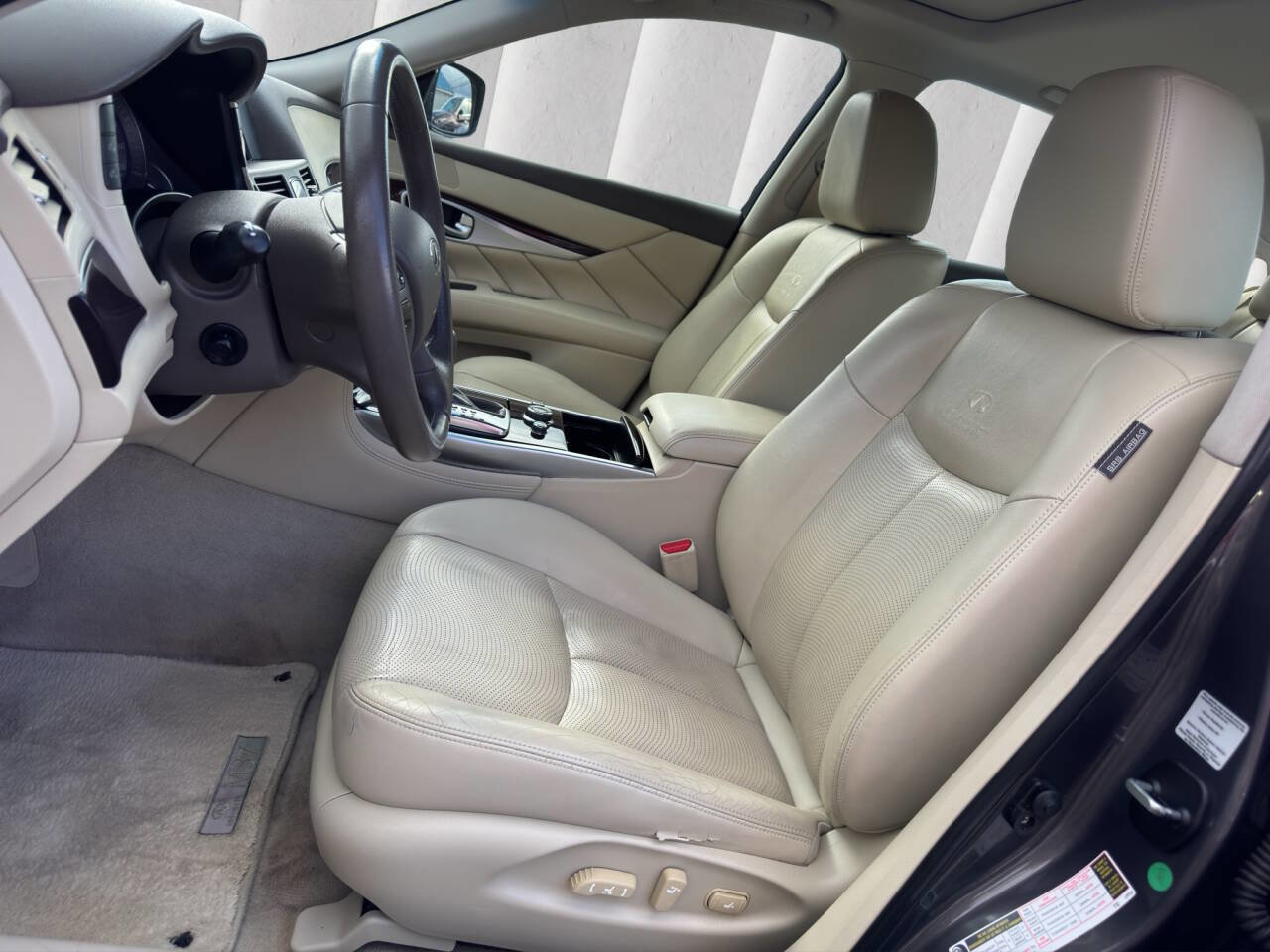 Used 2012 INFINITI M37 x w/ Premium Pkg image 10