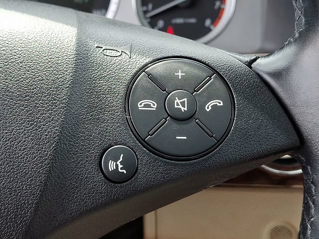 Used 2012 Mercedes-Benz GLK 350 4MATIC image 23