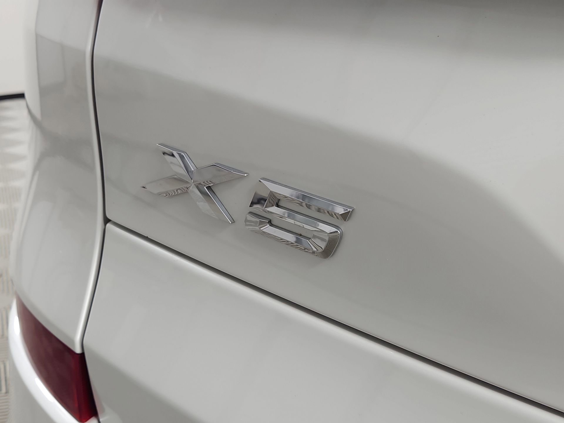 Used 2022 BMW X5 xDrive45e w/ M Sport Package AWD/4WD image 12