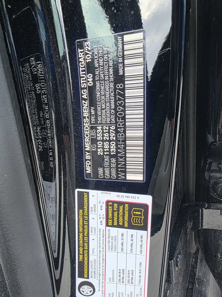 Used 2024 Mercedes-Benz GLC 300 4MATIC image 9