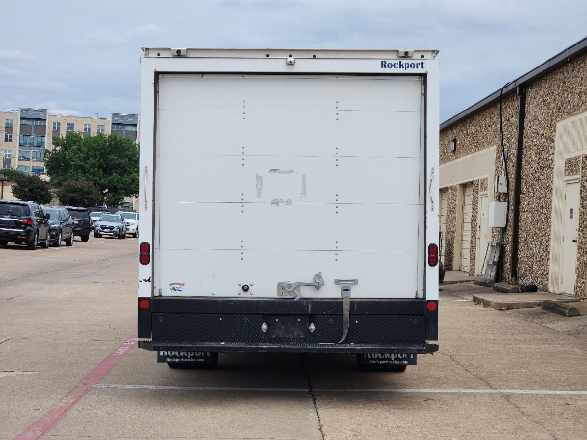 Used 2022 Chevrolet Express 3500 w/ Power Convenience Package RWD image 8