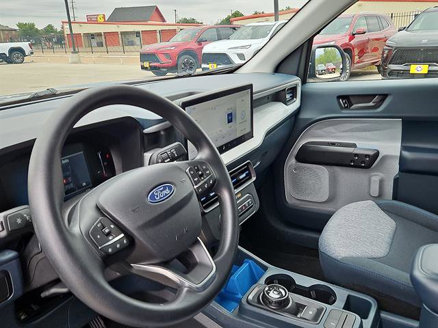 Used 2025 Ford Maverick XLT FWD image 12