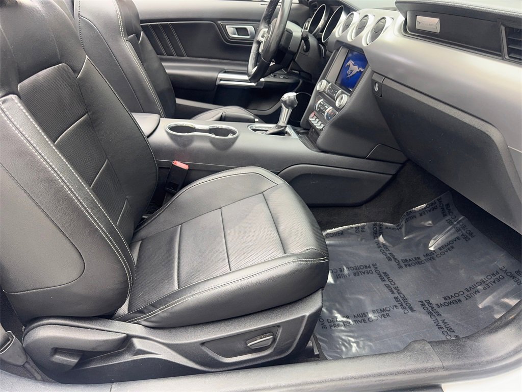 Used 2022 Ford Mustang Premium image 44