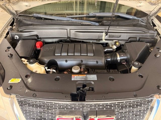 Used 2011 GMC Acadia SLT AWD/4WD image 32