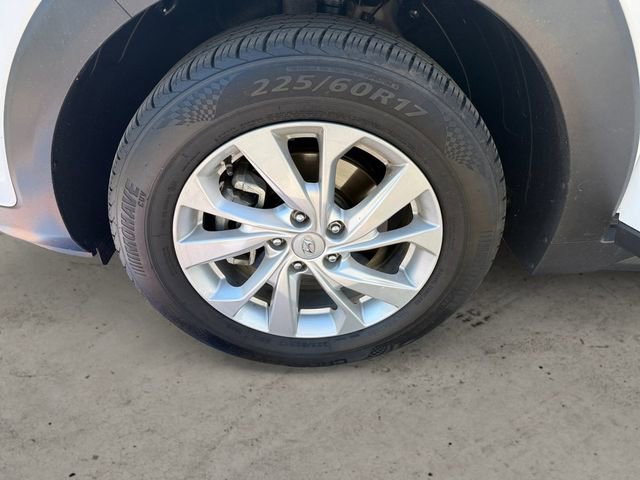 Used 2019 Hyundai Tucson SE FWD image 14