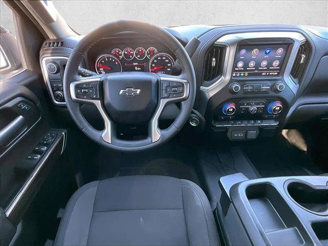 Used 2021 Chevrolet Silverado 1500 RST image 7