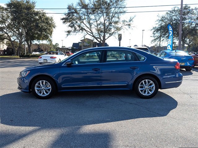 Used 2016 Volkswagen Passat 1.8T S image 7