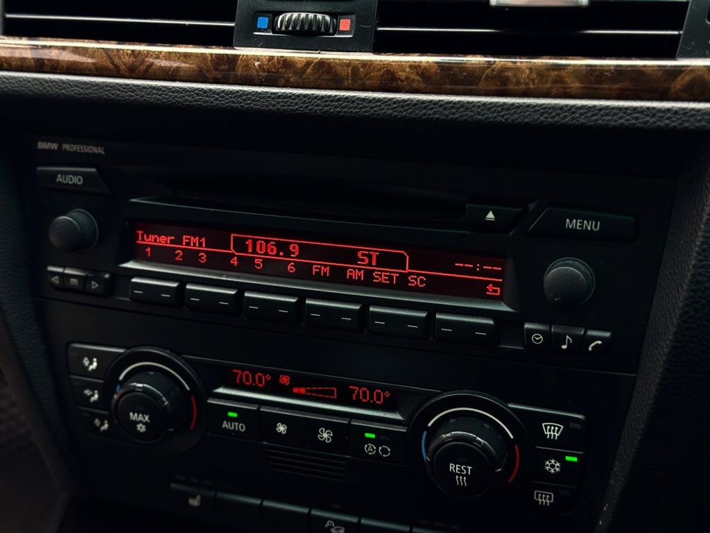 Used 2006 BMW 330xi Sedan image 44