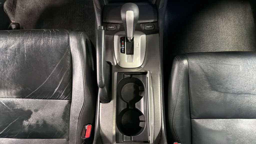 Used 2010 Honda Accord EX-L image 38