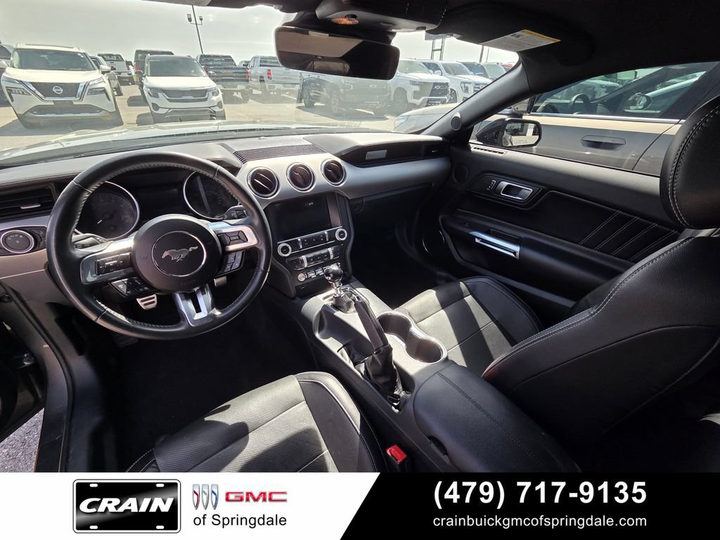 Used 2021 Ford Mustang GT Premium w/ Black Accent Package RWD image 27