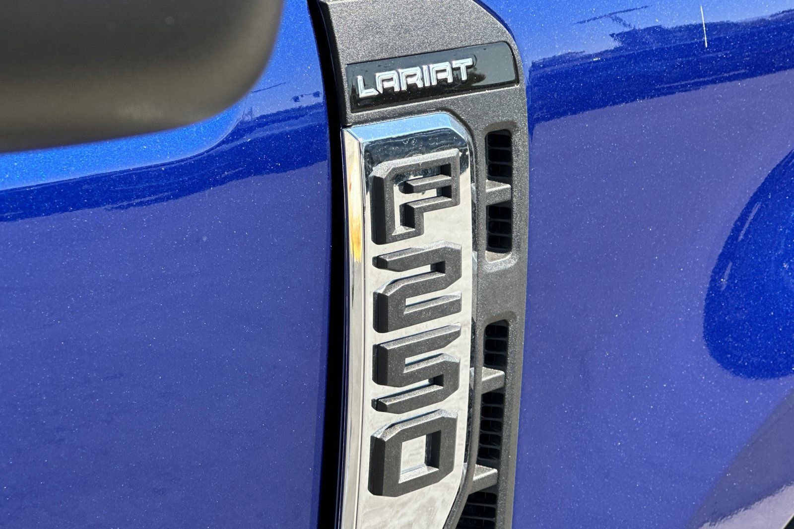 New 2026 Ford F250 Lariat w/ Lariat Premium Package image 25