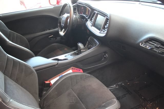 Used 2016 Dodge Challenger SRT Hellcat RWD image 29
