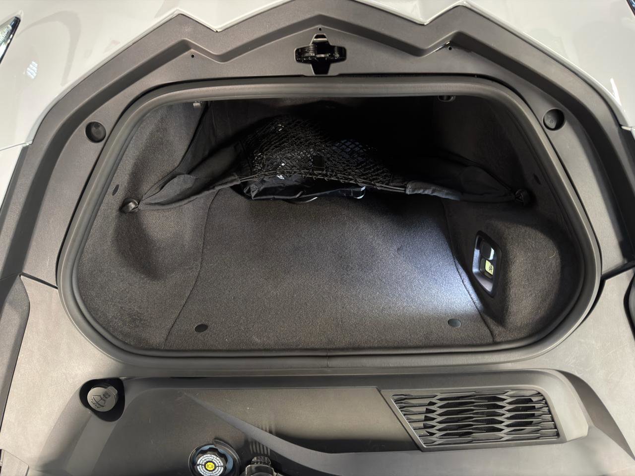 Used 2023 Chevrolet Corvette Stingray Premium Conv w/ Z51 Performance Package image 24