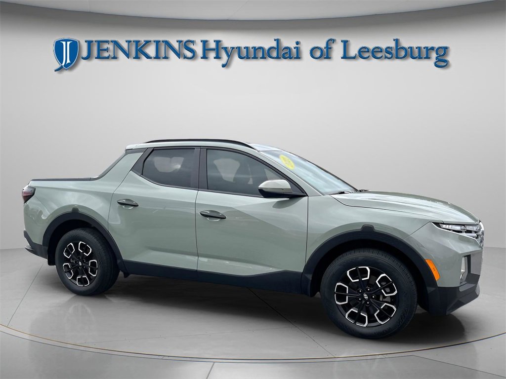 Used 2023 Hyundai Santa Cruz SEL w/ Activity Package image 4