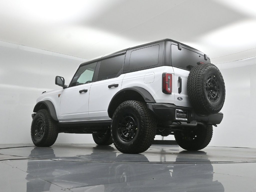 New 2026 Ford Bronco Badlands AWD/4WD image 46