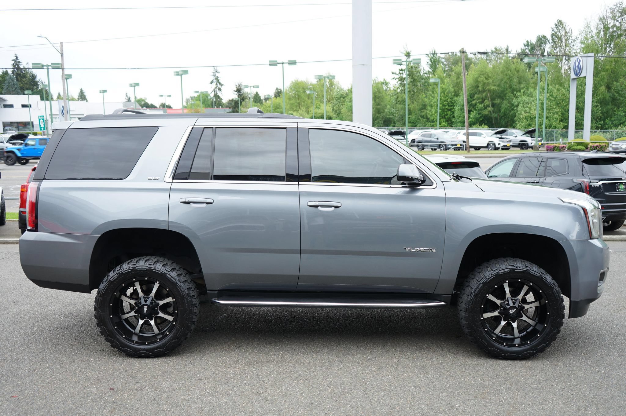 Used 2020 GMC Yukon SLT w/ Open Road Package AWD/4WD image 6