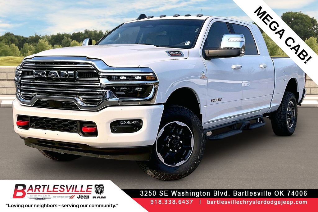 Used 2025 RAM 2500 Laramie AWD/4WD image 1