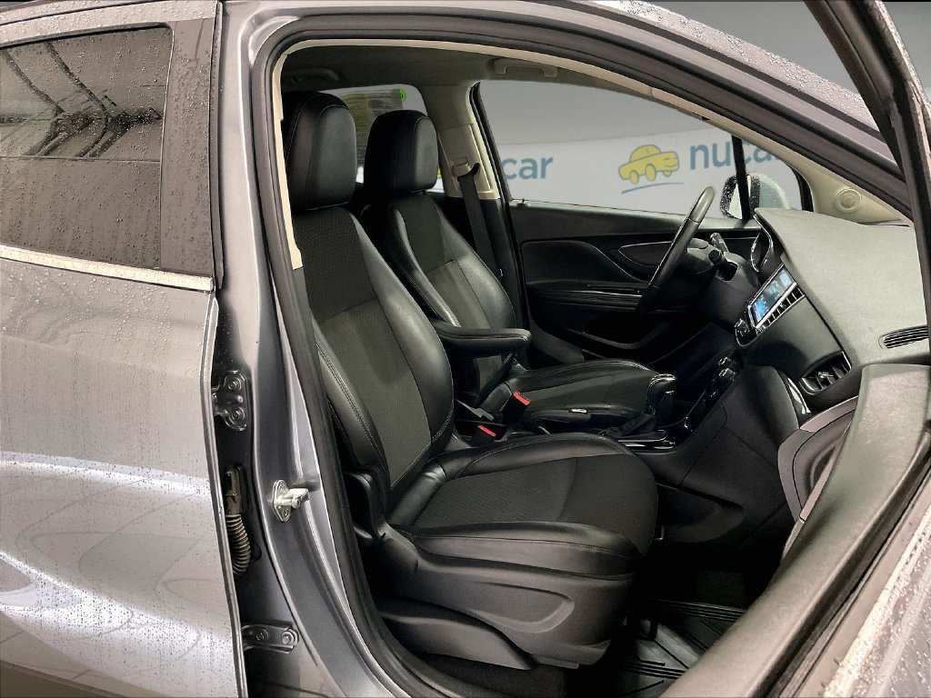 Used 2020 Buick Encore Preferred w/ Safety Package AWD/4WD image 11