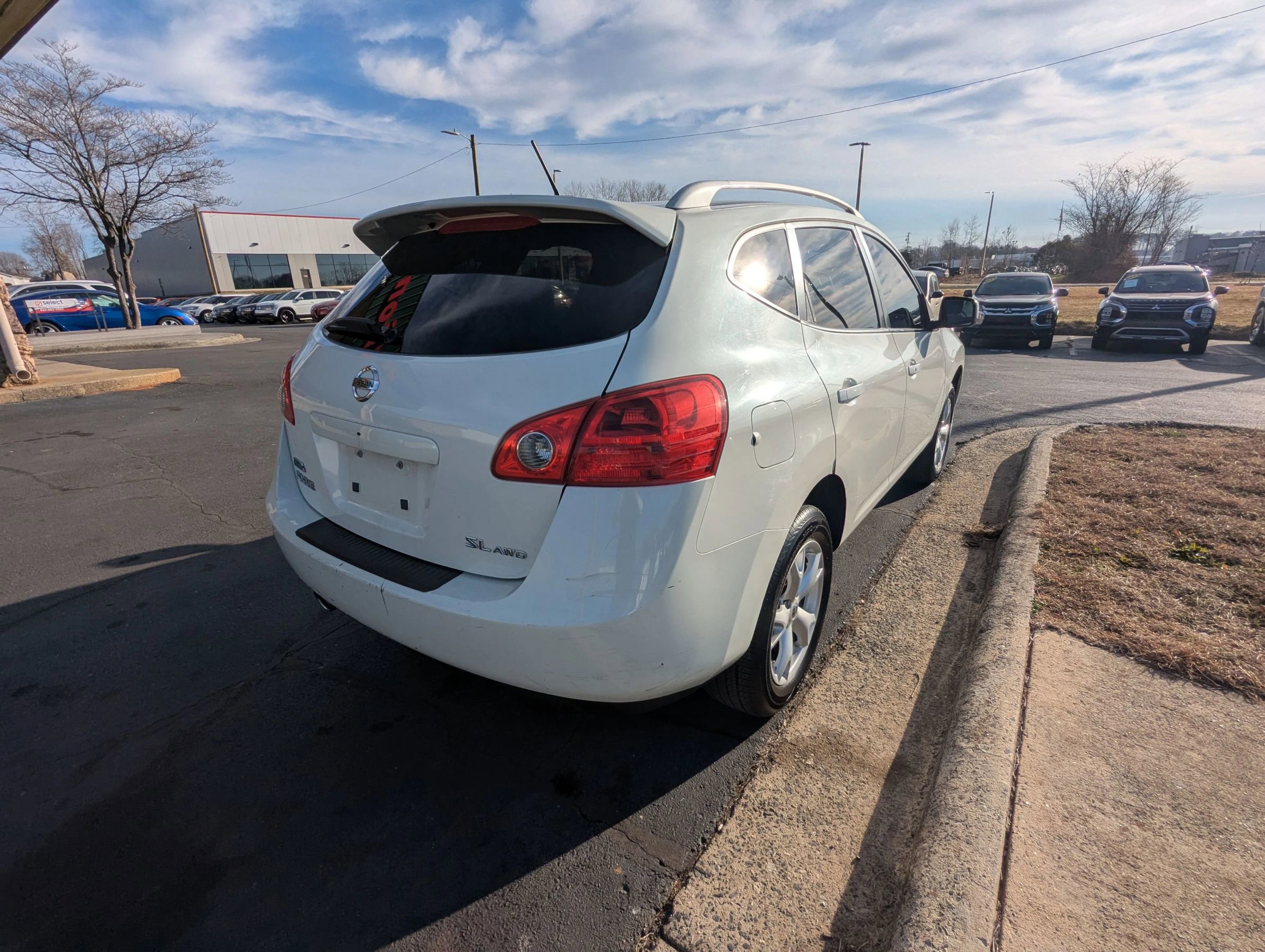 Used 2008 Nissan Rogue SL w/ Premium Pkg image 7