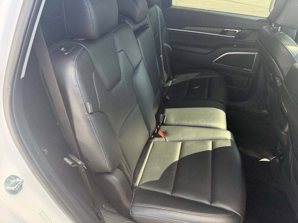 Used 2024 Kia Telluride EX AWD/4WD image 23