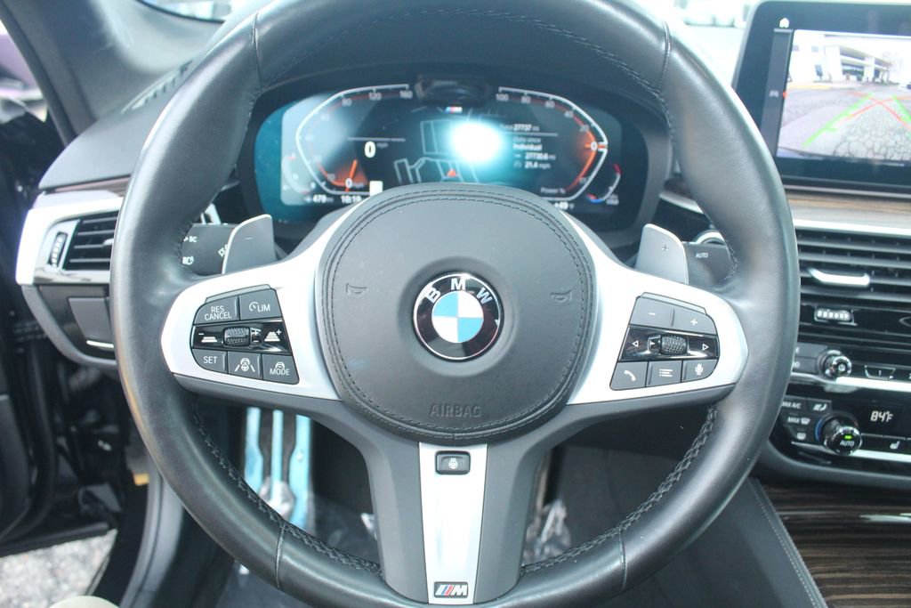 Certified 2023 BMW 540i xDrive w/ Executive Package image 17