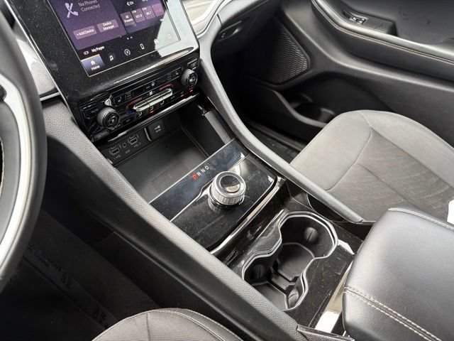Used 2023 Jeep Grand Cherokee L Laredo w/ Luxury Tech Group I AWD/4WD image 34