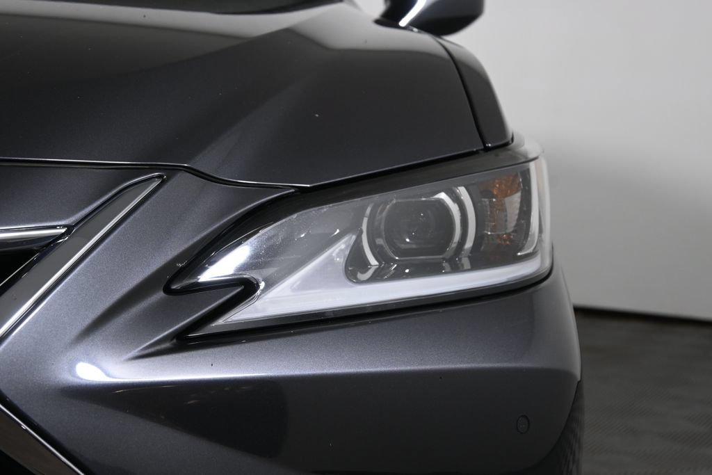 Used 2024 Lexus ES 250 w/ Premium Package AWD/4WD image 11