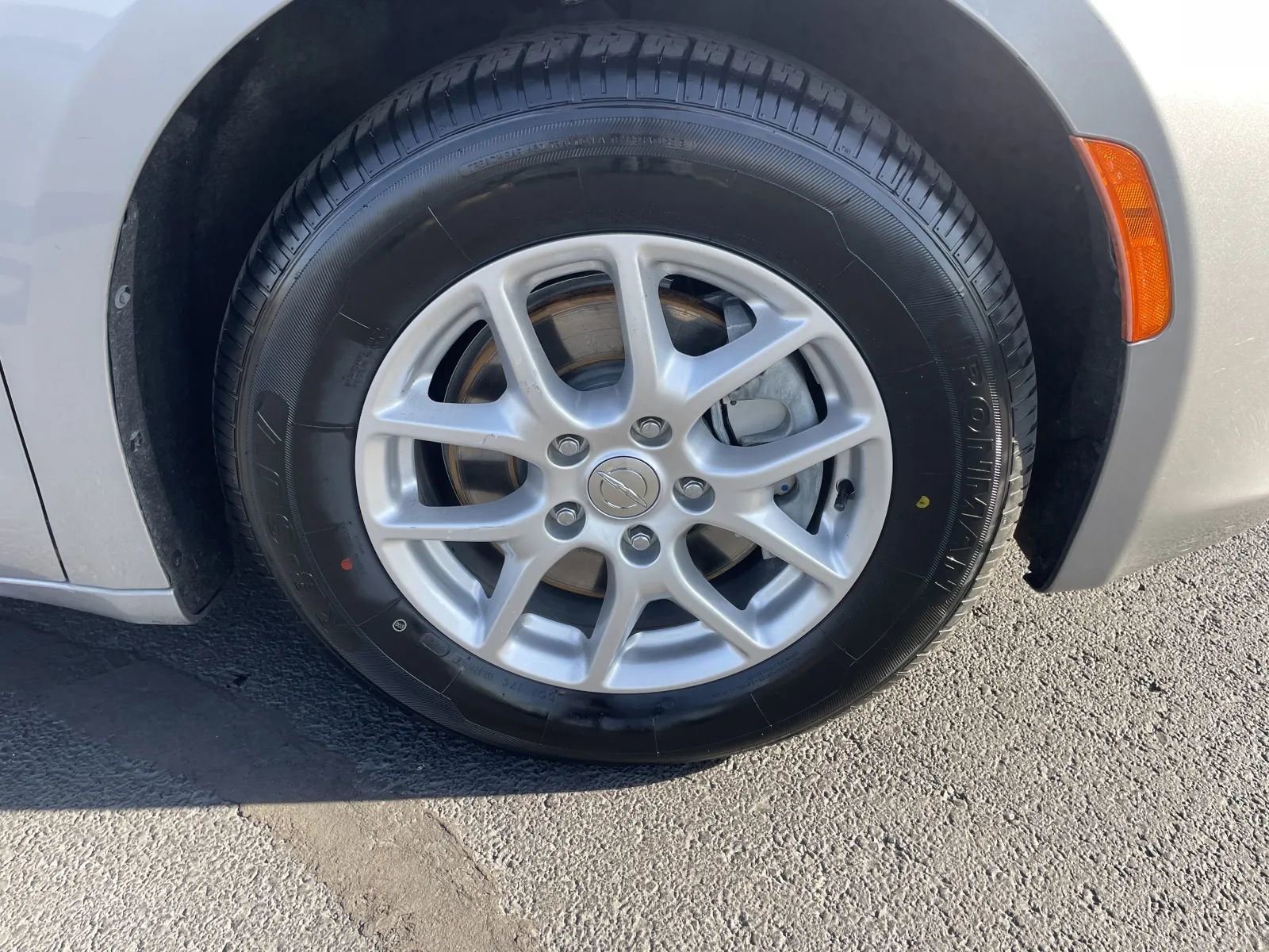 Used 2019 Chrysler Pacifica LX image 17