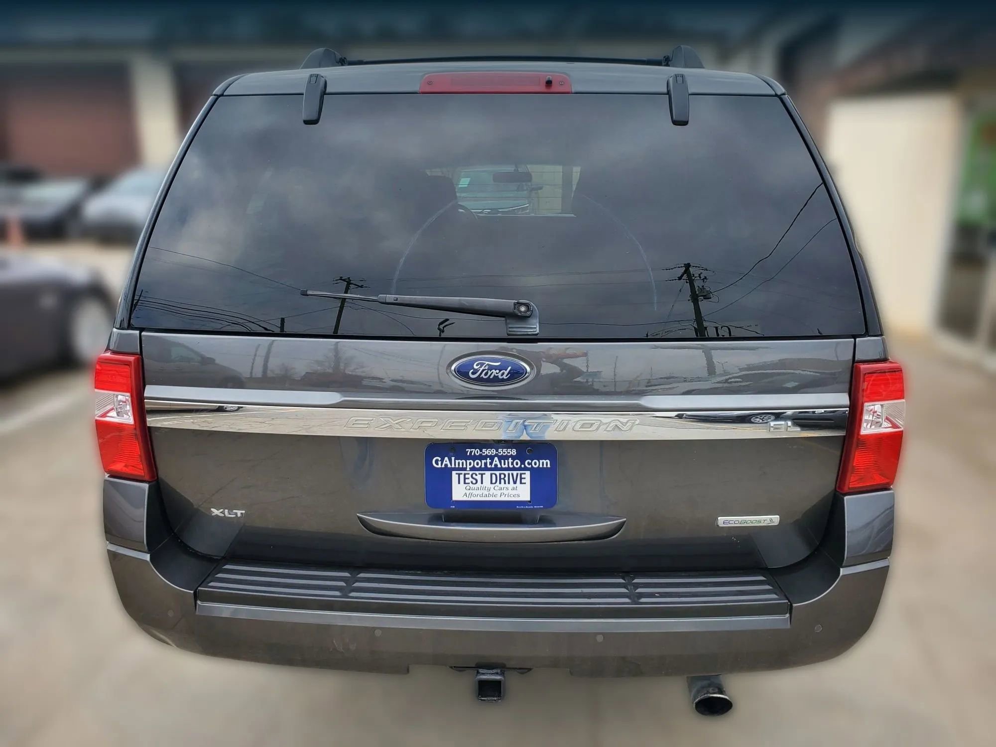 Used 2017 Ford Expedition EL XLT image 8