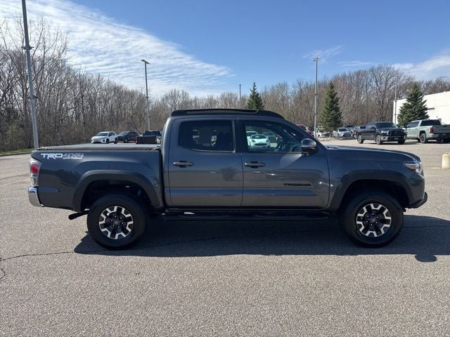 Certified 2021 Toyota Tacoma TRD Off-Road image 16