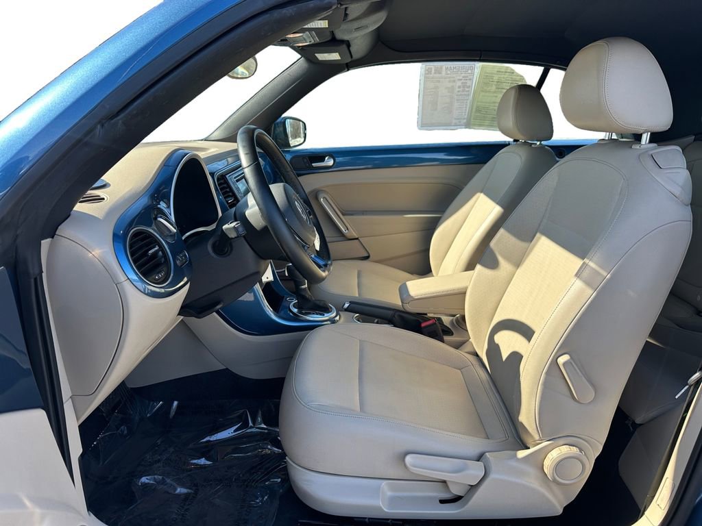 Used 2019 Volkswagen Beetle 2.0T S image 9