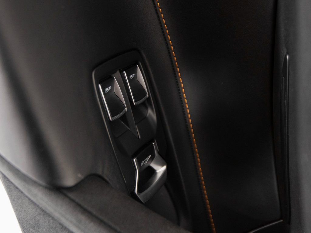 Used 2024 McLaren 750S Spider image 15