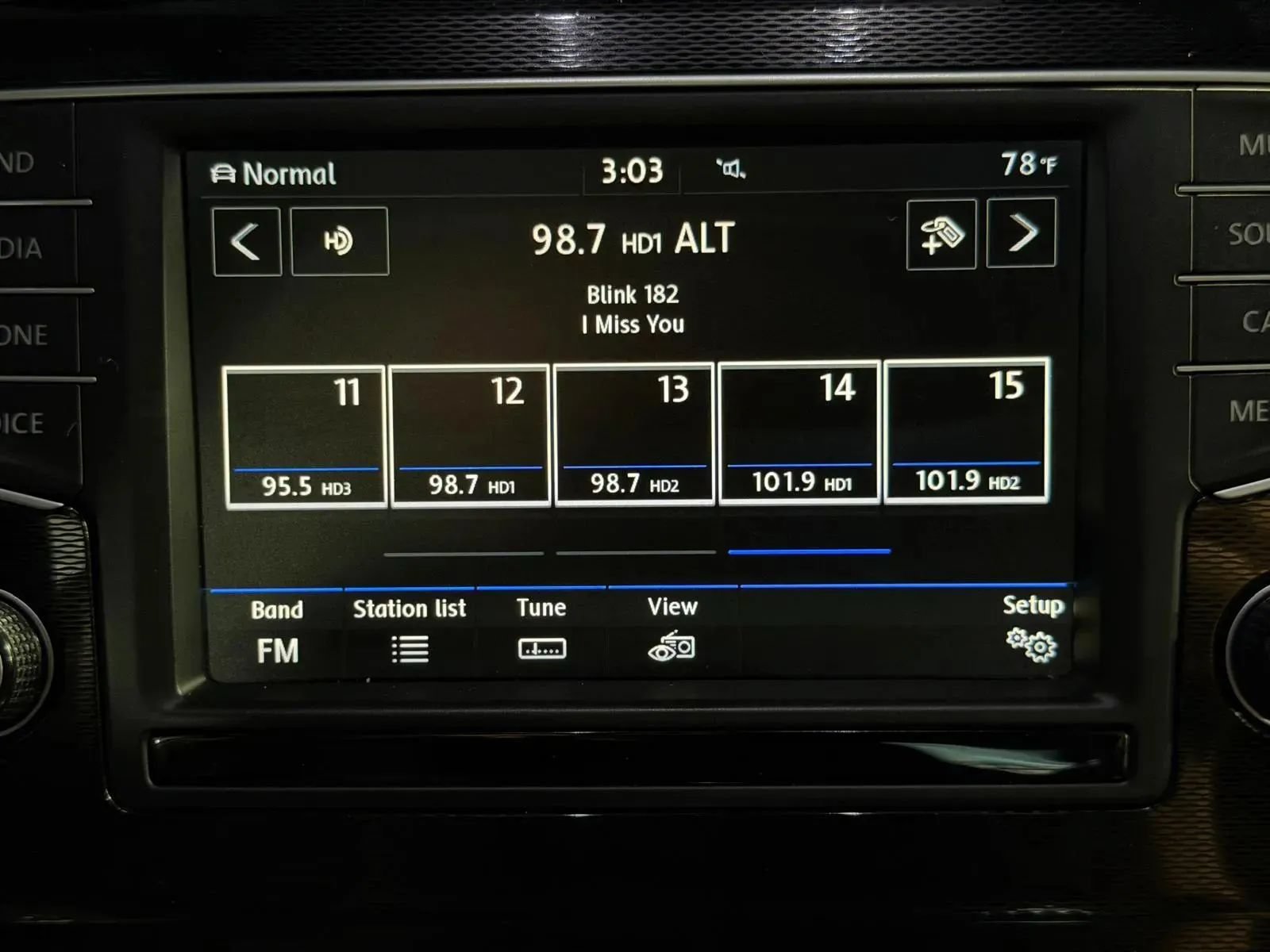 Used 2017 Volkswagen GTI S FWD image 36