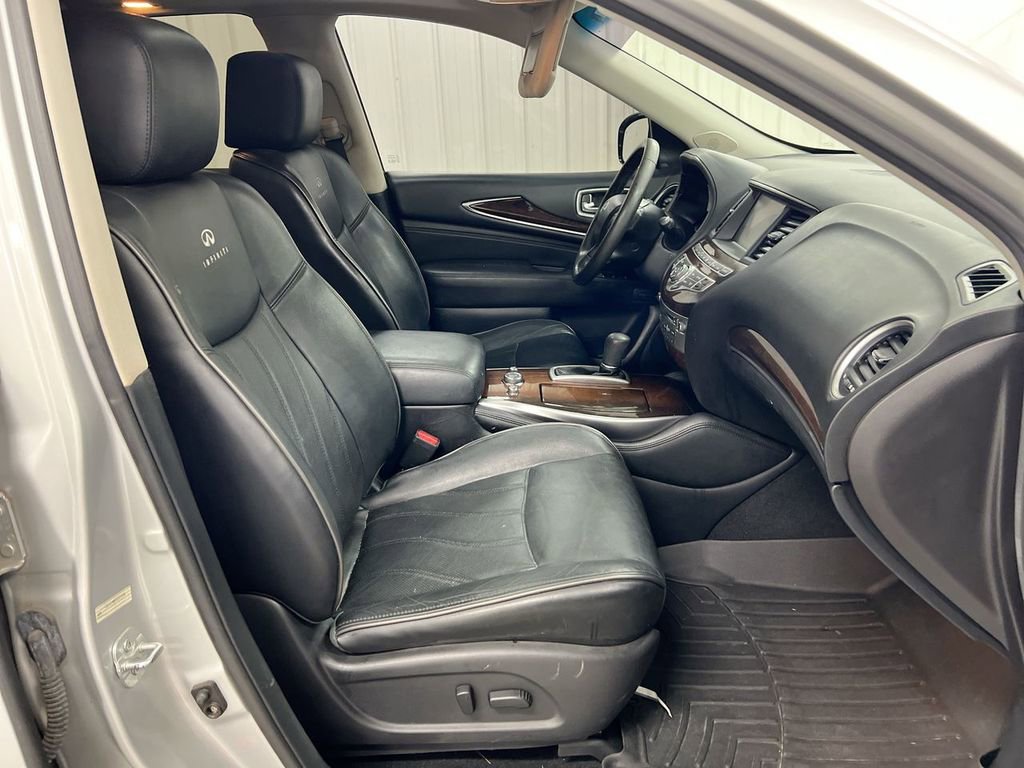 Used 2013 INFINITI JX35 AWD w/ Premium Pkg image 23