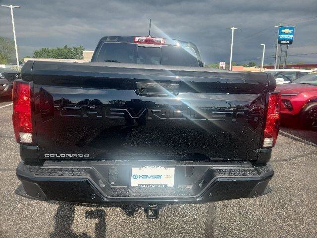 New 2026 Chevrolet Colorado Trail Boss AWD/4WD image 3