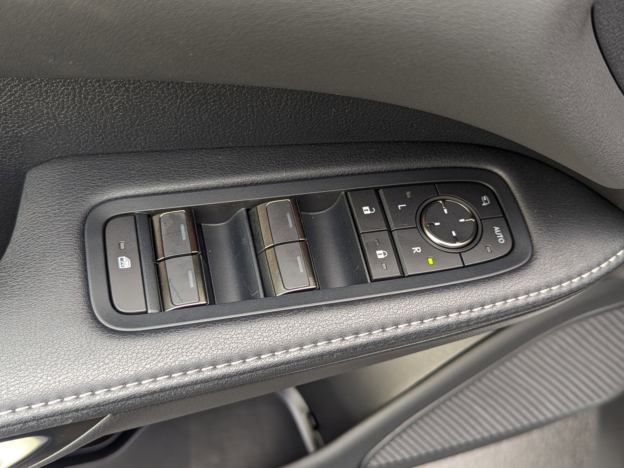 New 2025 Lexus RX 350 w/ Convenience Package image 23