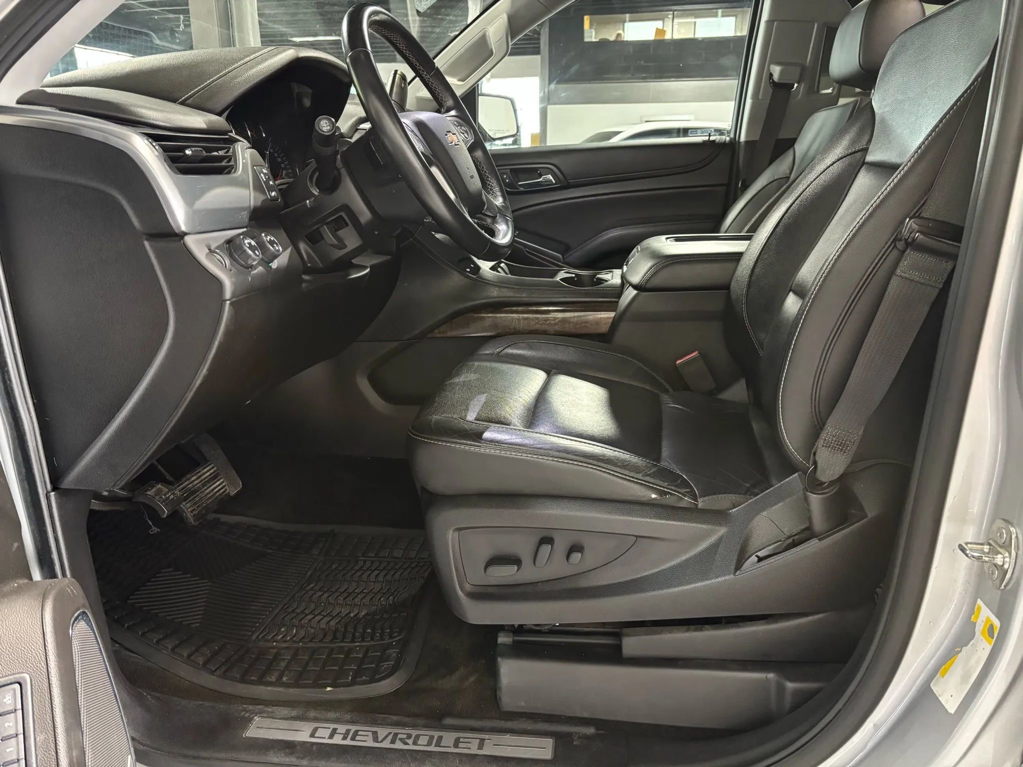 Used 2018 Chevrolet Tahoe LT image 27