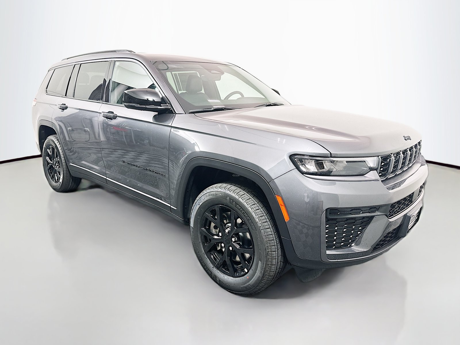 New 2026 Jeep Grand Cherokee L 4WD image 1