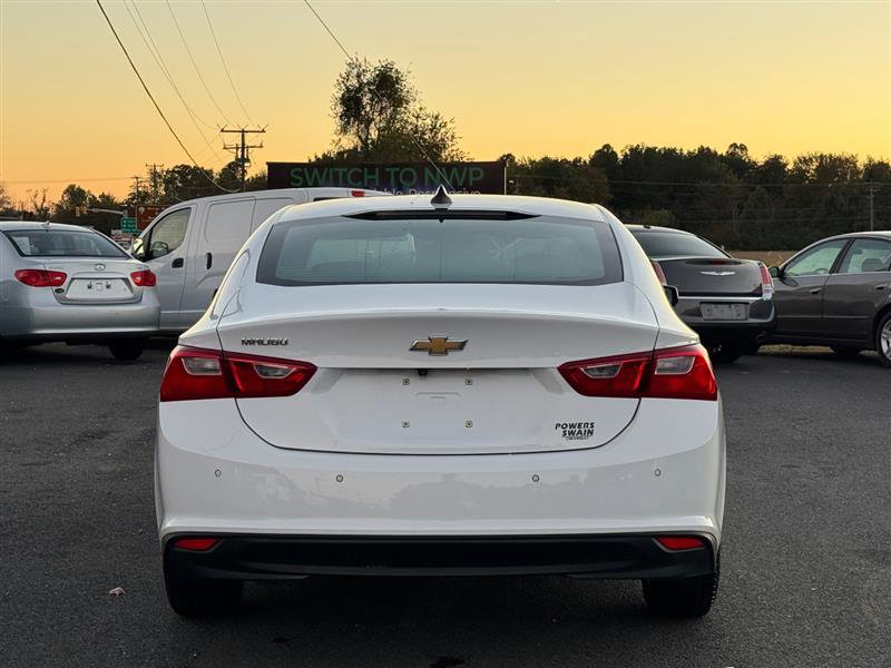 Used 2023 Chevrolet Malibu LS w/ Driver Confidence Package image 7