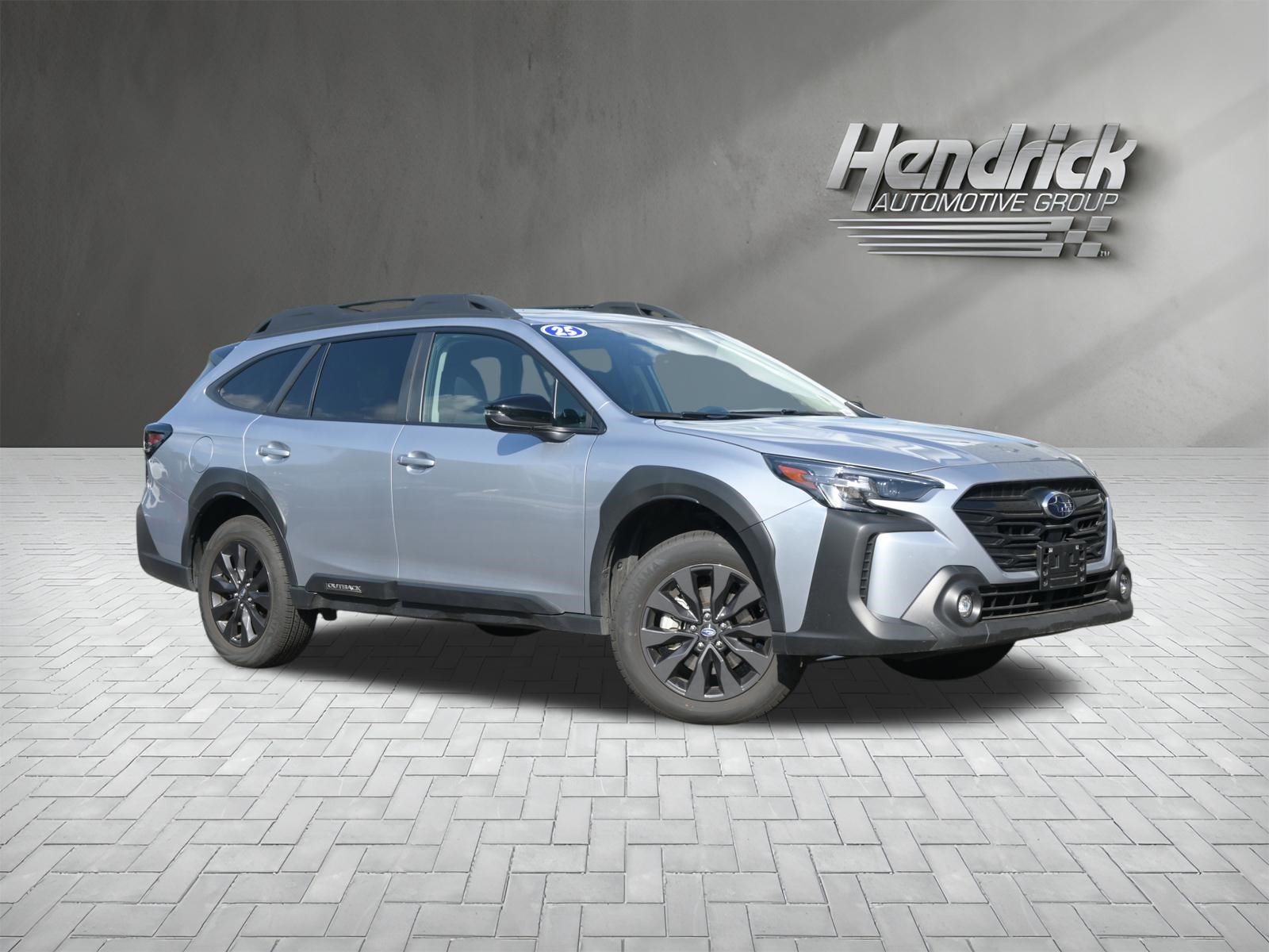 Used 2025 Subaru Outback Onyx Edition AWD/4WD image 2