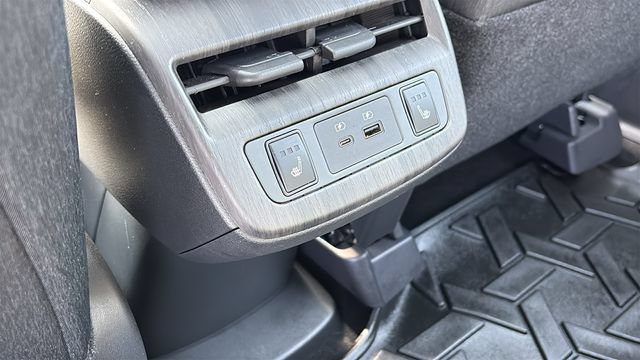 Certified 2024 Nissan Ariya AWD image 25