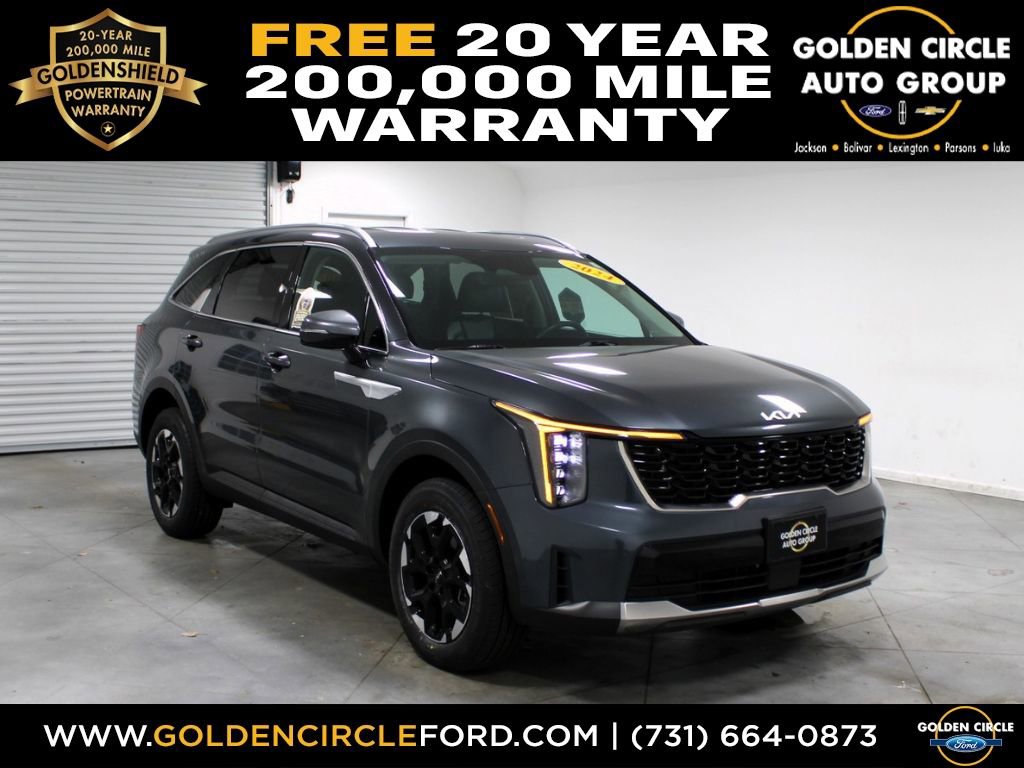 Used 2024 Kia Sorento S image 1