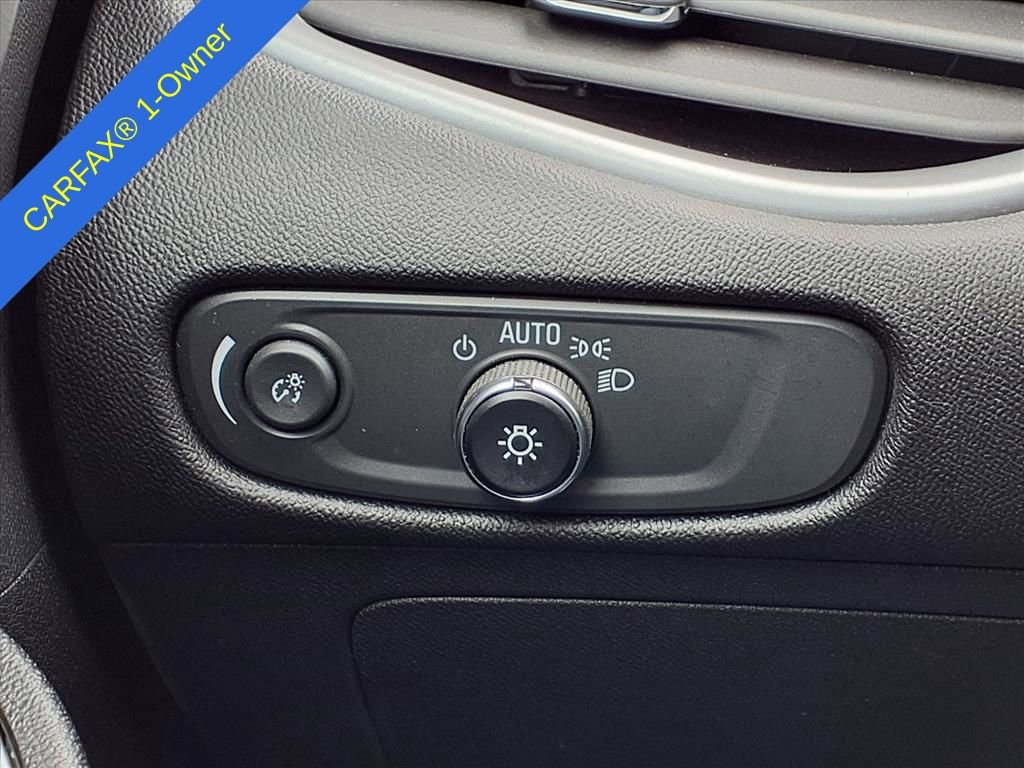 Used 2024 Chevrolet Malibu LT image 30