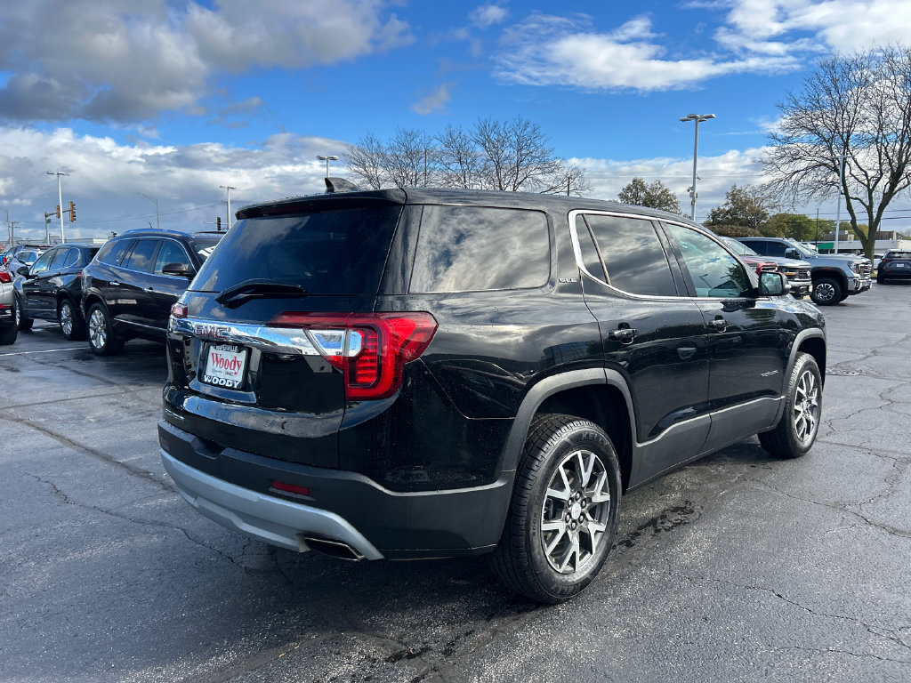 Certified 2023 GMC Acadia SLE FWD image 8