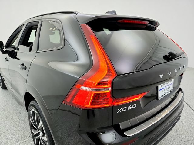 Certified 2024 Volvo XC60 B5 Plus w/ Protection Package Premier AWD/4WD image 32