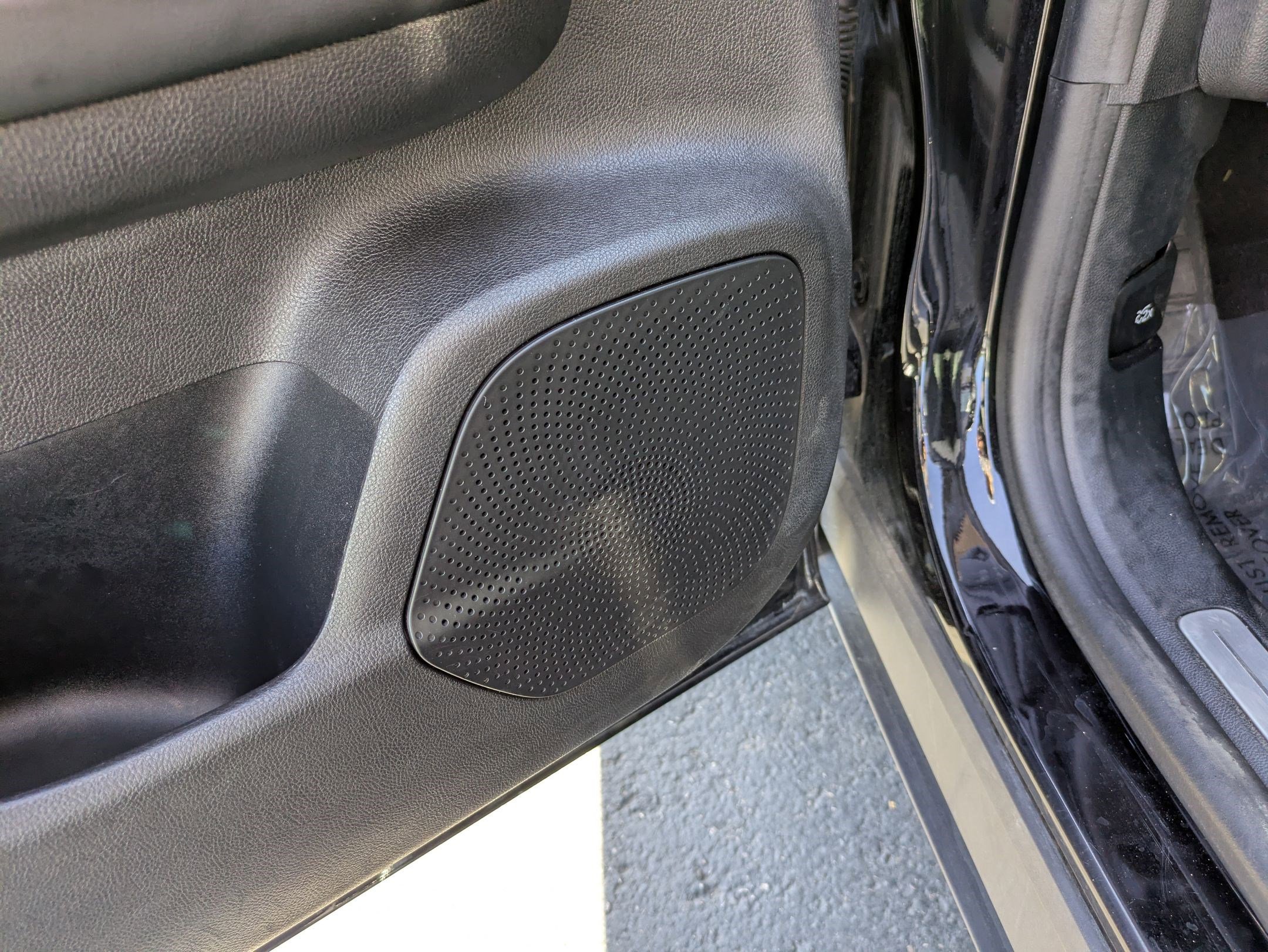 Used 2024 Lincoln Corsair Reserve w/ Equipment Group 201A AWD/4WD image 13