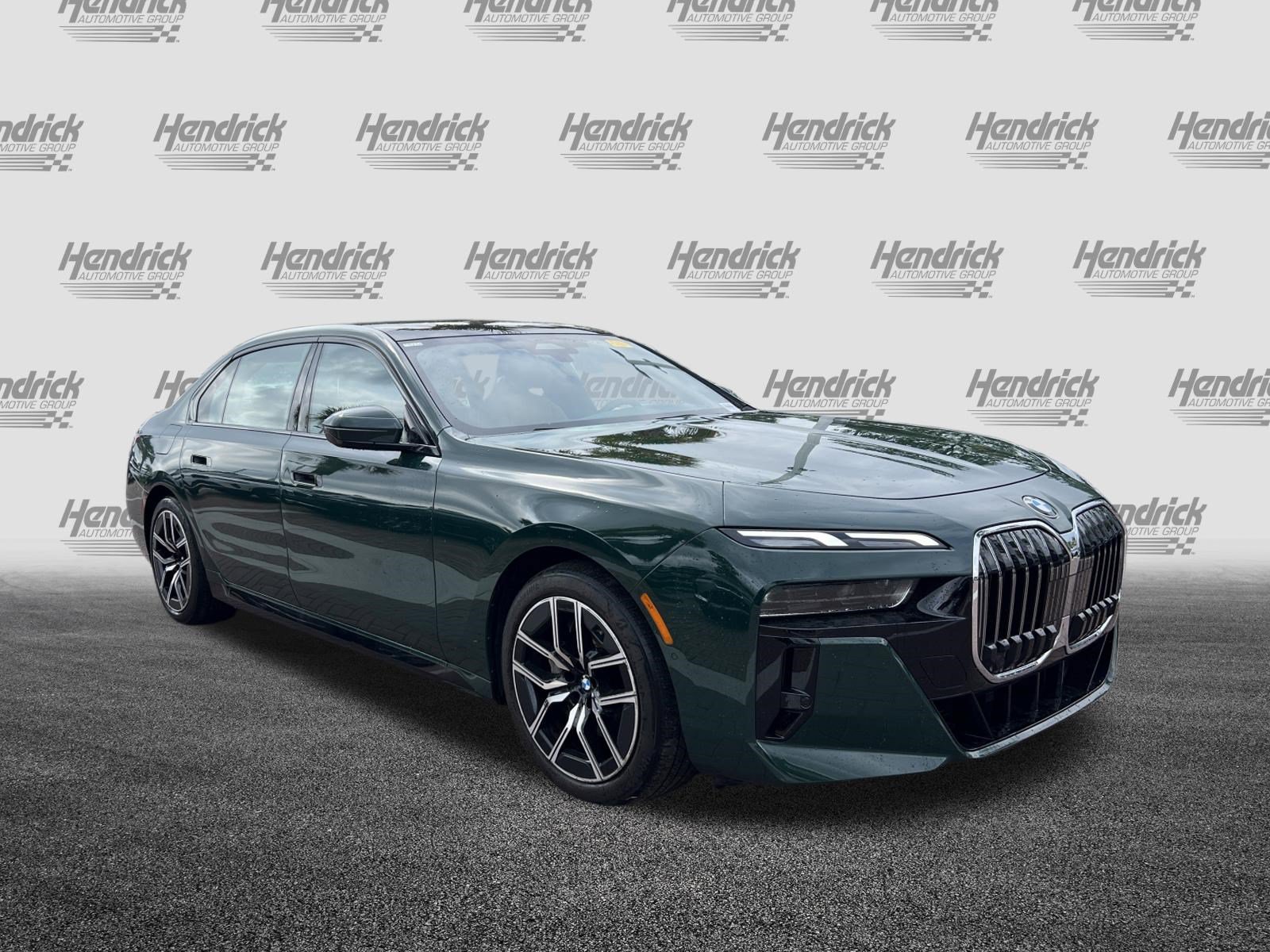 Certified 2024 BMW 740i RWD image 2
