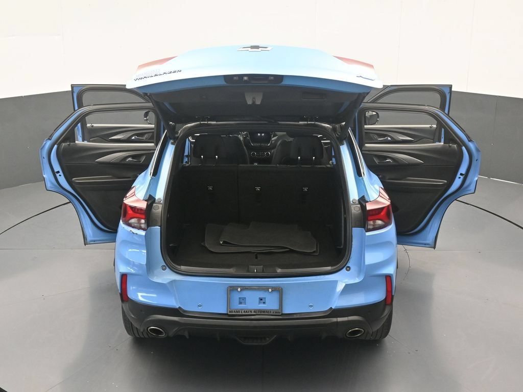 Used 2023 Chevrolet TrailBlazer RS w/ Sun and Liftgate Package FWD image 67